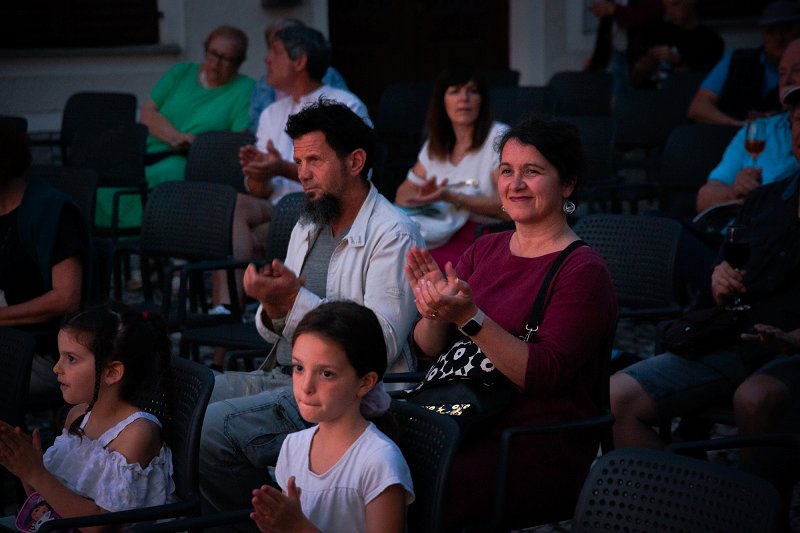 Letni kino kanal kontrada 27. 7. 2024 11